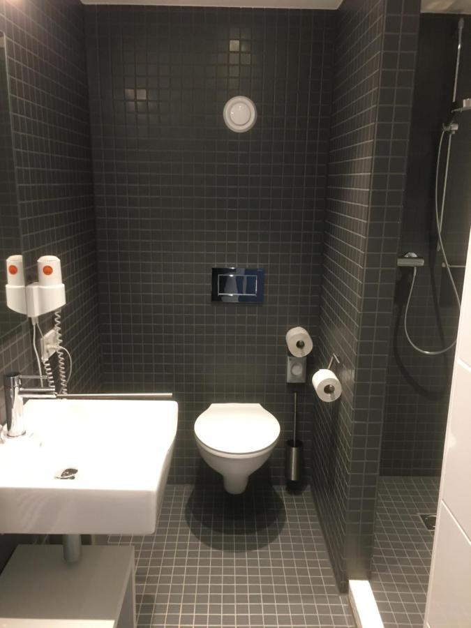 Evangelische Tagungsstaette Bad Boll Buitenkant foto
