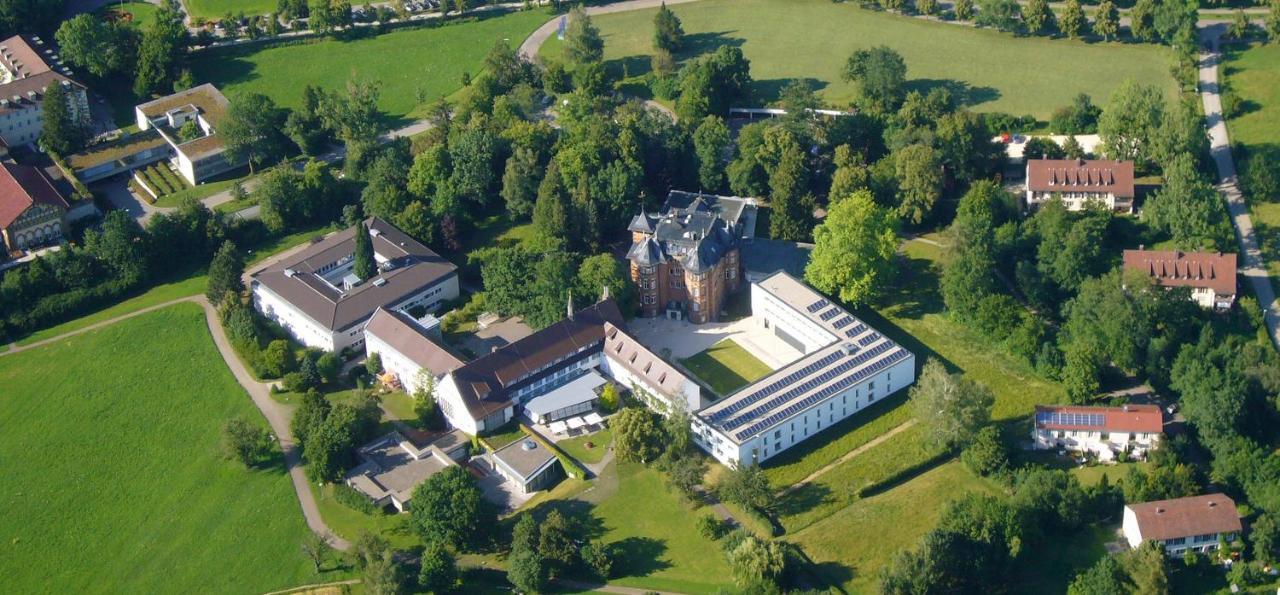 Evangelische Tagungsstaette Bad Boll Buitenkant foto